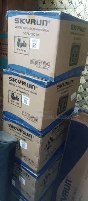 Solar Generator Skyrun 2000W,Lithium Battery,Long Lasting