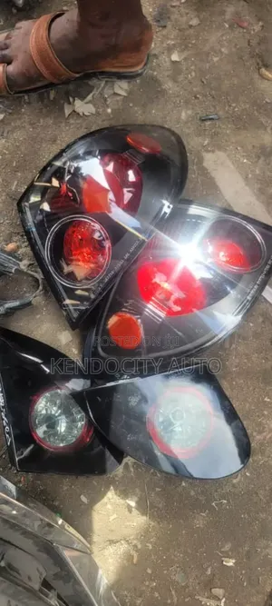 Rear Light Corrolla 03/07 New Design Complete 