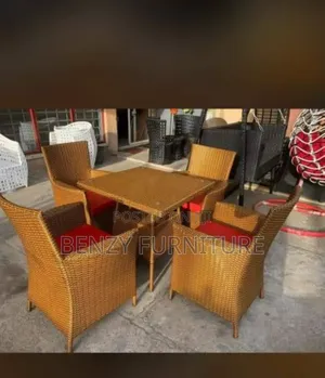 Az Bamboo Table and Chairs
