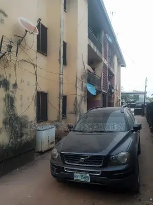 14bdrm Block of Flats in Owerri for sale