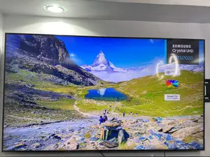 75 “ Uk Classic Samsung Ultra HDR With Crystal Display