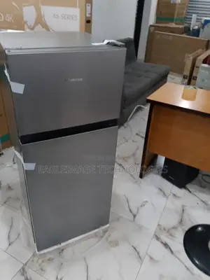 Modern Hisense 124L Refrigerator(172dr)
