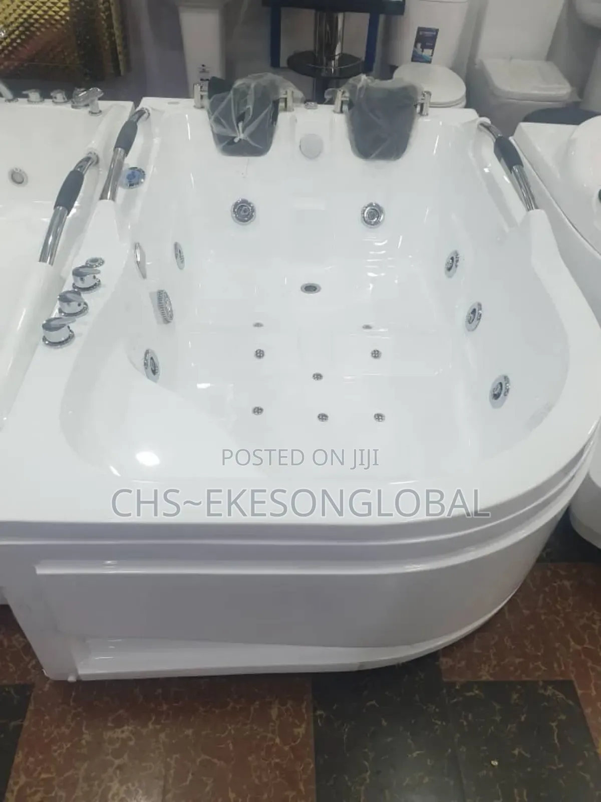 Dualistic Jacuzzi for Master Bathroom