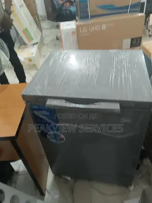 Freshly Produced 150L(Hs-186cn) Midea Chest Freezer Series