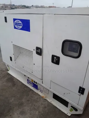 Semi-New 33kva Uk Perkins Fg Wilson Soundproof Diesel Gen