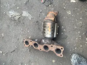 Catalyst Hyundai Santafe 2012 -14 Model 4plug Engine