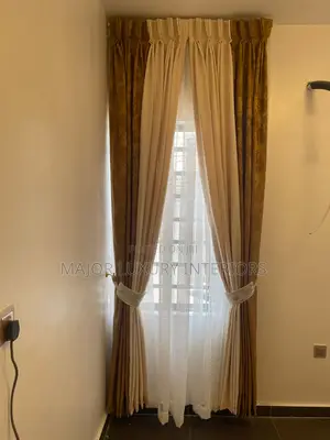 Highest Quality Curtain With Combination/ Pleated Design