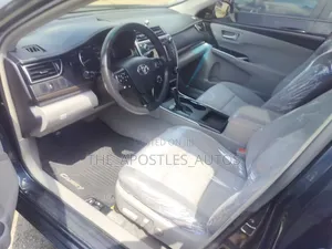 Toyota Camry 2016 Gray