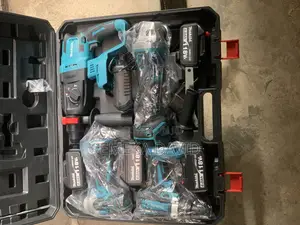 Makita Cordless Heavy Duty 4 Tools 118v 4 Batteries