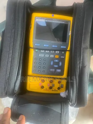 Fluke 754 Documenting Process Calibrator
