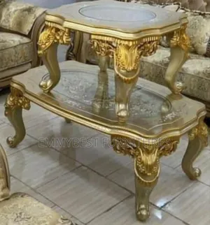 Classic Luxury Royal Center With Two Stools.
