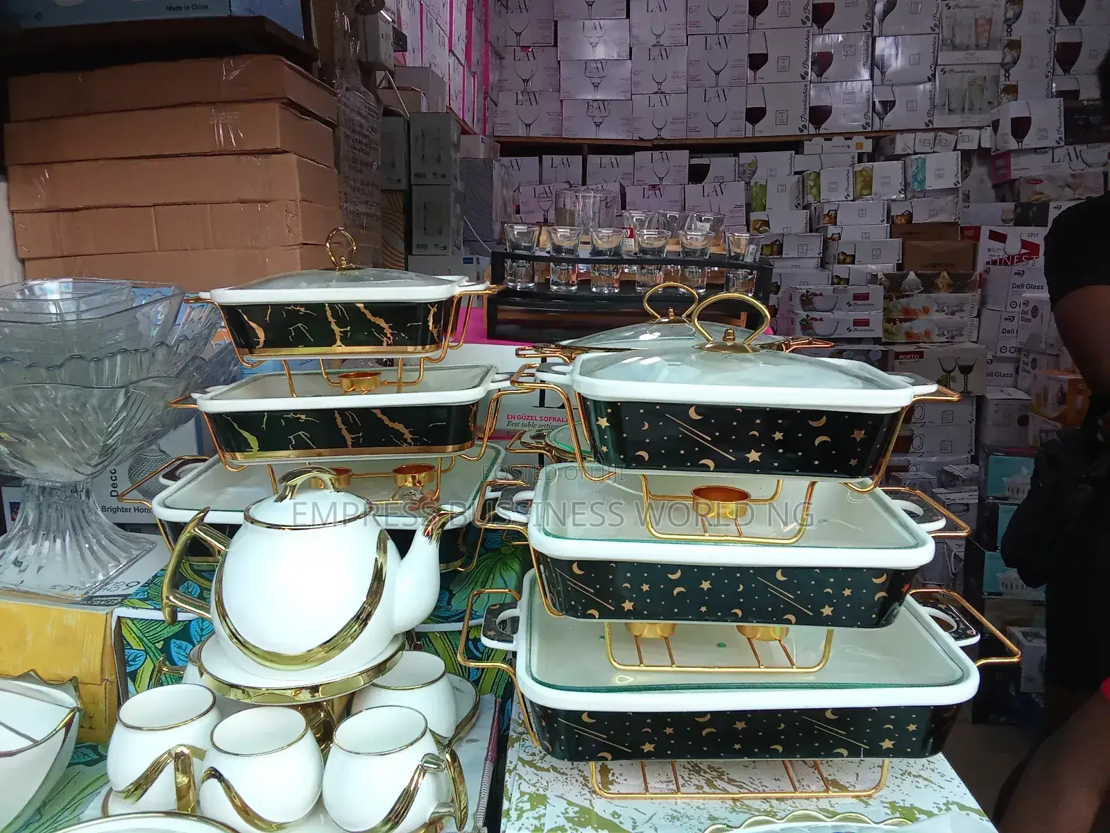 Stone Dinner Set