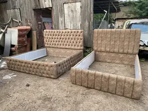 6/6 Tufted Bed