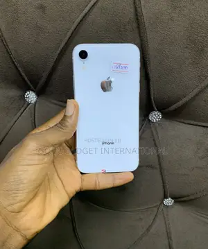 Apple iPhone XR 128 GB White