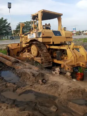 Bulldozer for Daily Rent/Leasing