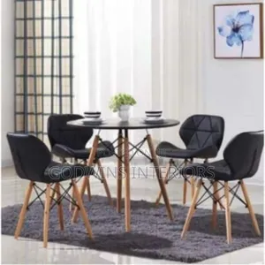Wooden Leg Dinning Table With 4 Set of Foam Chair