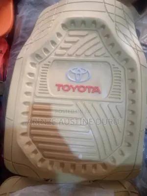 Toyota Cup Floor Mat Milk Color