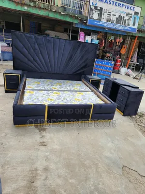 Black Padded 6by6 Complete Set of Bed.