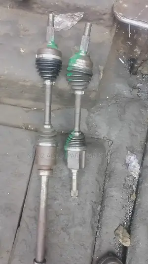 Driving Shaft Nissan Rogue 2008