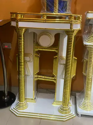 High Quality Wooden Church Pulpit