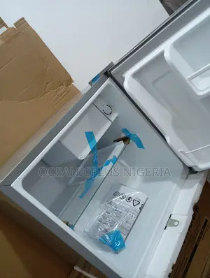 Branded Affordable-45l Midea Bedside Refrigerator