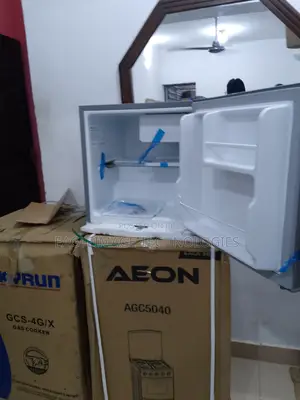 Standby Midea 45L Mini Refrigerator(Mdrd86fgg50)