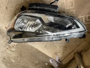 Headlamp Nissan Sentra 2017 Set