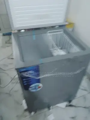 Deep Freezing-Midea 142litres Chest Freezer
