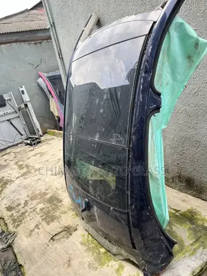 We Sell All Kinds of Mercedes Benze Pano Roof Glass