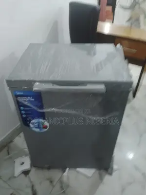 Top Pick-142litres Midea Chest Freezer
