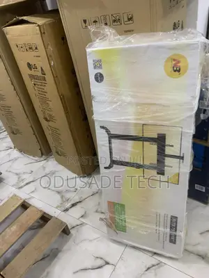 High End North Bayou Heavy Duty TV Mobile Cart TW100