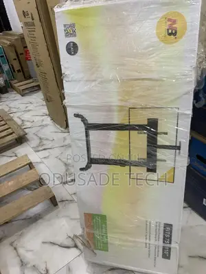 Auto Hook North Bayou Heavy Duty TV Mobile Cart TW100