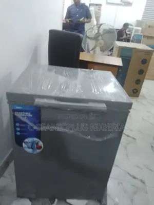 Top Fast=Selling 142L Midea Chest Freezer