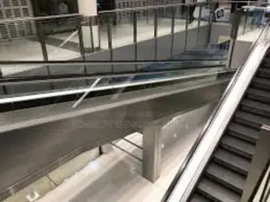 Shopping Mall - 3 Units Elevators
