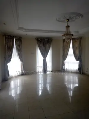 Luxury Curtains Design