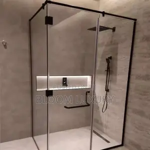Black Framed 10mm Glass Thickness Shower Cubicle