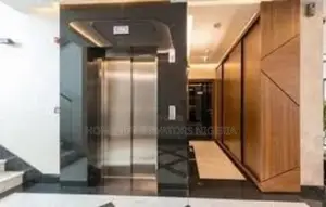 Residentia Enclosed Platform Lift