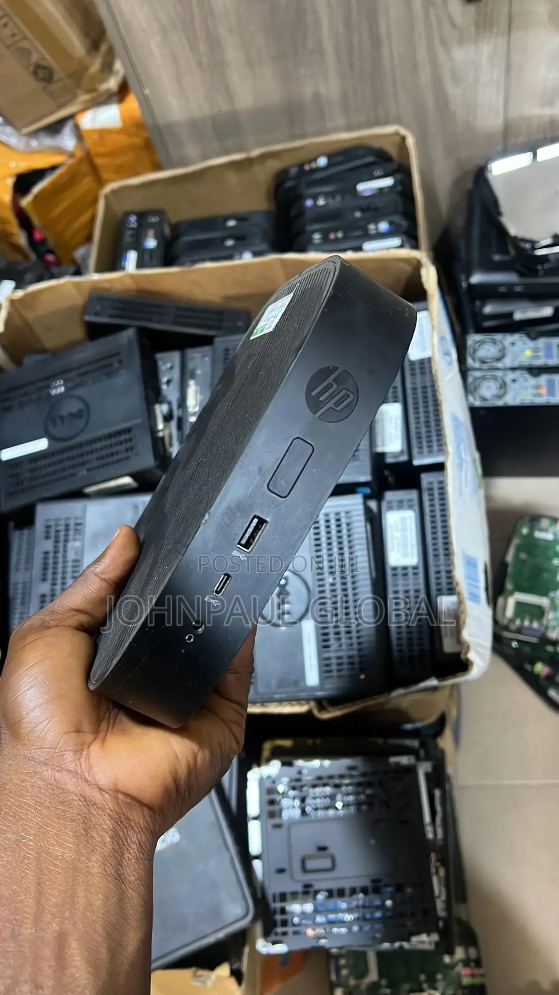 Desktop Computer 4GB Intel SSD 16 GB