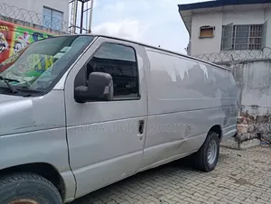 Rent a Moving Van in Isolo