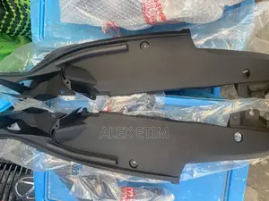 Fender Plastic Rx350 2018 Set Available as Seen