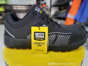 Steel Head Insulated Quality Safety Shoe