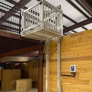 Hydraulic Cargo Lift for Warehouse Loading