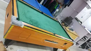 Coin Operated Snooker With Wood Top
