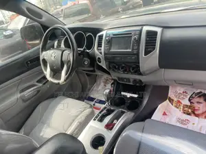 Toyota Tacoma 2013 Green