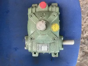 Gear Box Reducer Side 06