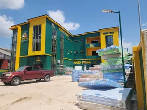 Mouka Plaza PHC