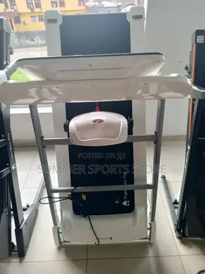 2.5hp Treadmill (Manually Incline)