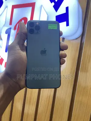 Apple iPhone 11 Pro Max 64 GB Green