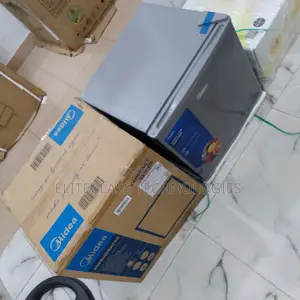 Midea Rapid Cooling 45l Refrigerator With a Year Warranty