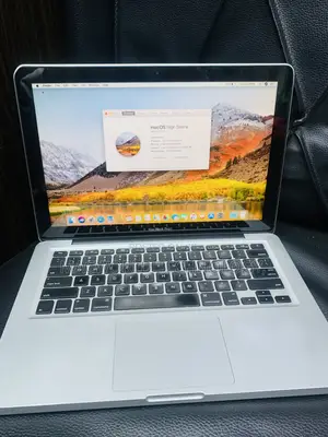 Laptop Apple MacBook Pro 8GB Intel Core I7 HDD 750GB